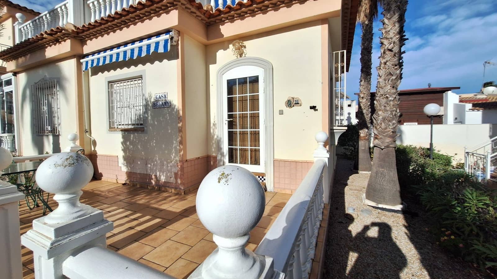 2 makuuhuone Bungalow myytävänä paikassa Torrevieja mukana uima-altaan 
autotalli - 170 000 € (Ref: 8678232)