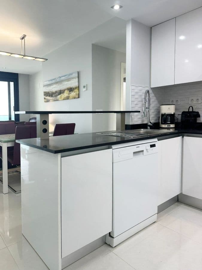 2 bedroom Apartment for sale in Punta Prima with pool garage - € 410,000 (Ref: 8679935)