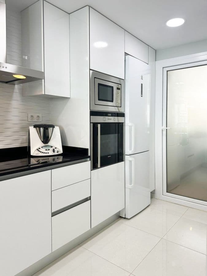 2 bedroom Apartment for sale in Punta Prima with pool garage - € 410,000 (Ref: 8679935)