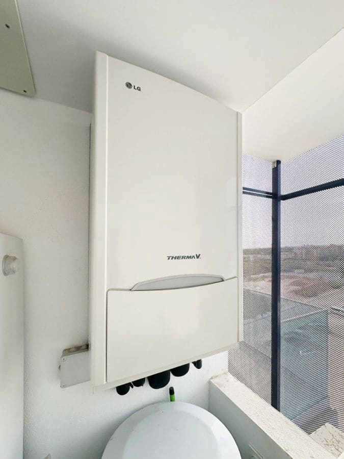 2 bedroom Apartment for sale in Punta Prima with pool garage - € 410,000 (Ref: 8679935)