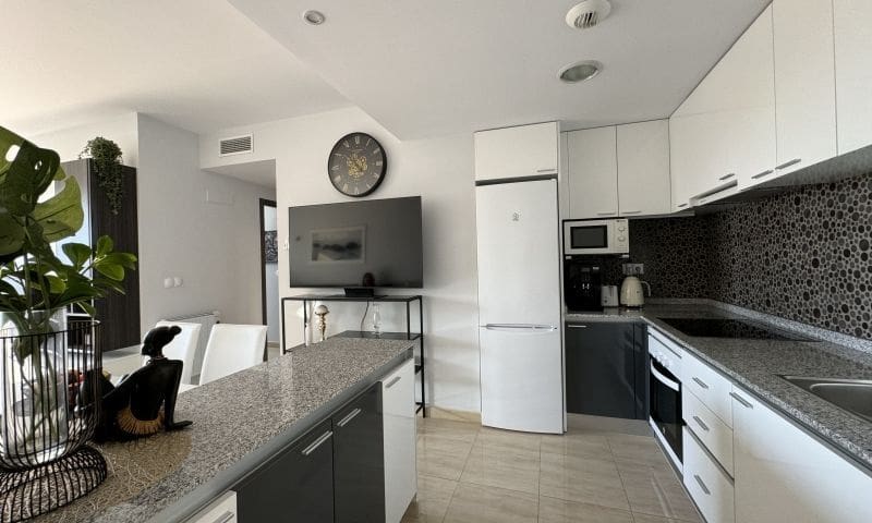 2 chambre Appartement à vendre à Orihuela Costa avec piscine - 229 995 € (Ref: 8682572)