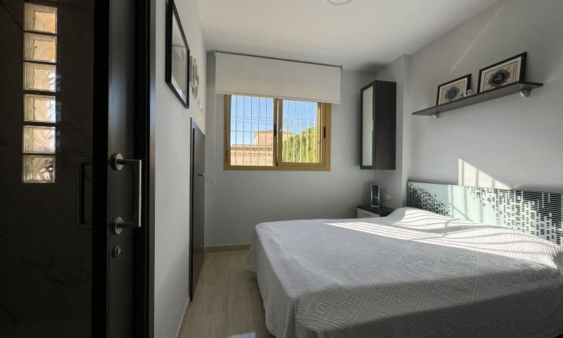 2 chambre Appartement à vendre à Orihuela Costa avec piscine - 229 995 € (Ref: 8682572)