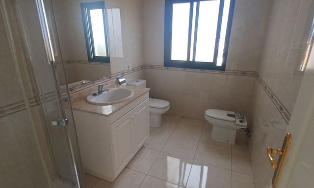 2 bedroom Apartment for sale in Las Filipinas with pool - € 258,000 (Ref: 8682574)