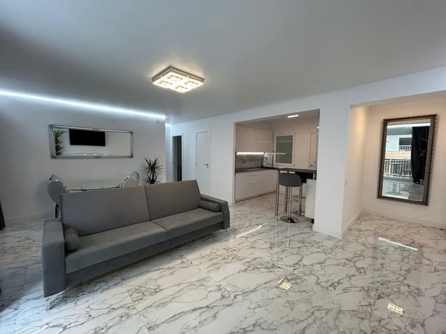 Apartamento de 2 habitaciones en Las Piscinas Naturales, Torrevieja en venta - 169.900 € (Ref: 8685033)