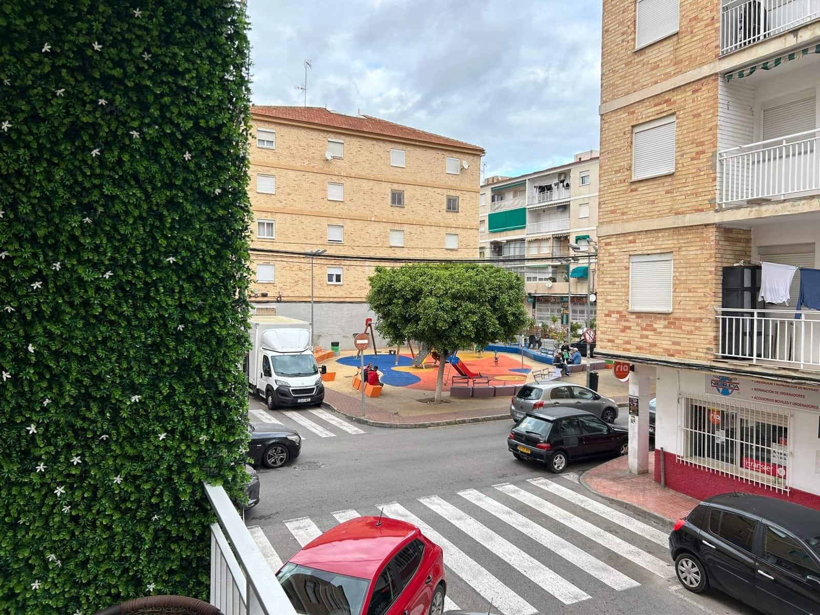 Apartamento de 2 habitaciones en Torrevieja en venta - 169.900 € (Ref: 8685033)