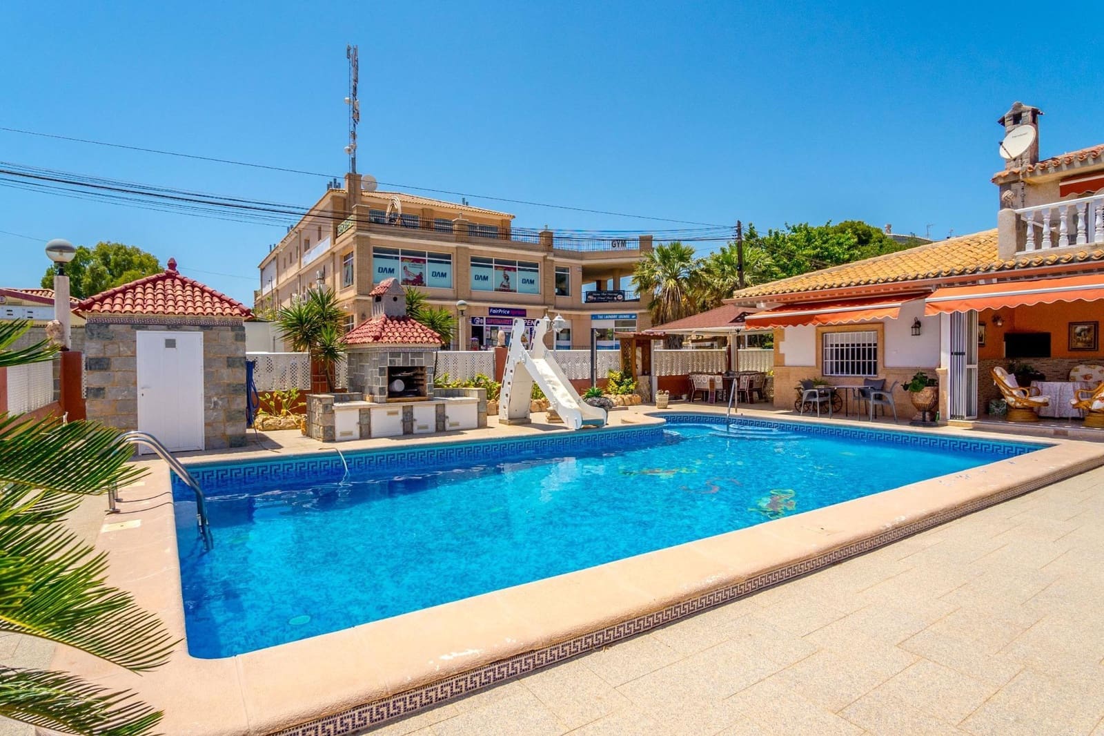 5 soverom Villa til salgs i Campoamor med svømmebasseng - € 435 000 (Ref: 8705245)