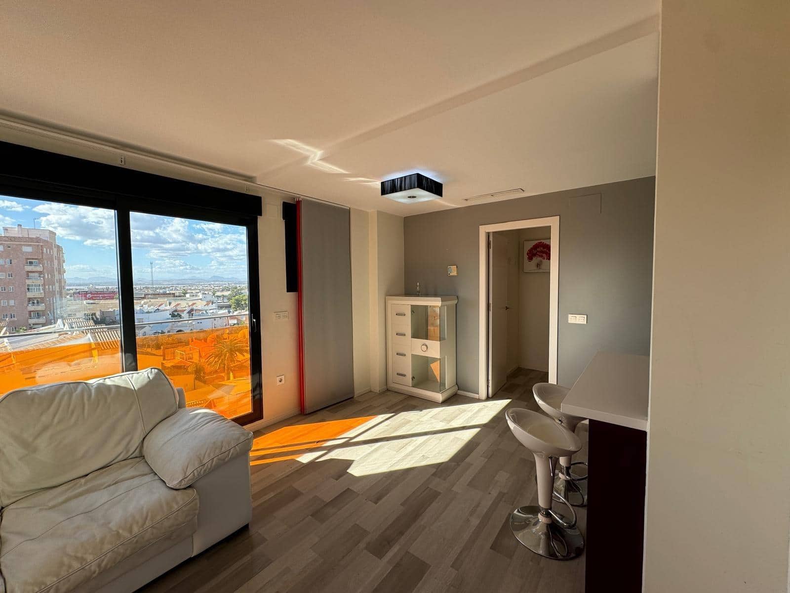 1 slaapkamer Appartement te koop in Torrevieja - € 131.900 (Ref: 8705247)