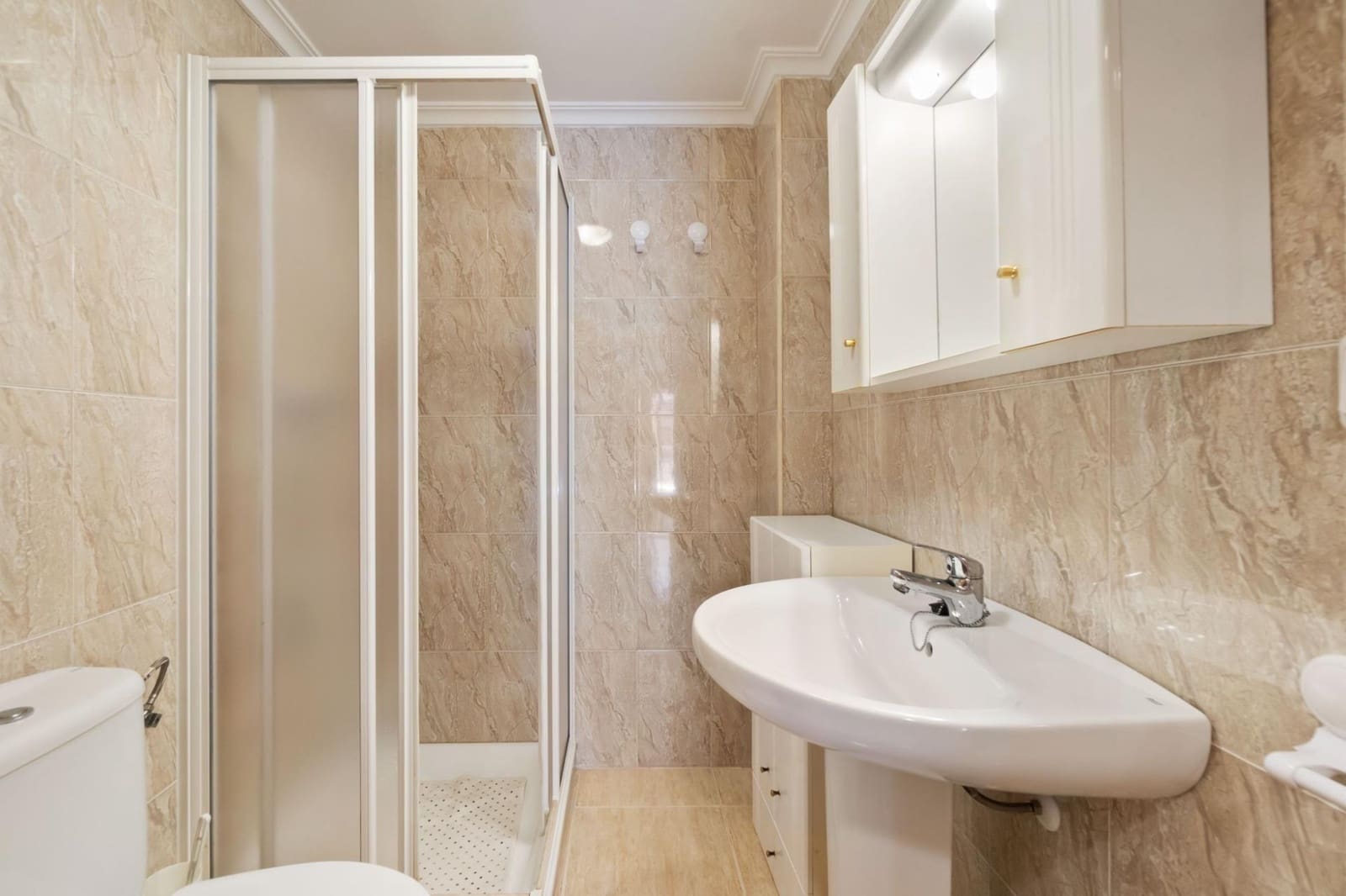 3 quarto Apartamento para venda em Torrevieja com garagem - 132 000 € (Ref: 8710342)