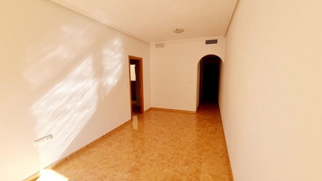 2 bedroom Apartment for sale in Nueva Torrevieja, Torrevieja - € 115,000 (Ref: 8710343)
