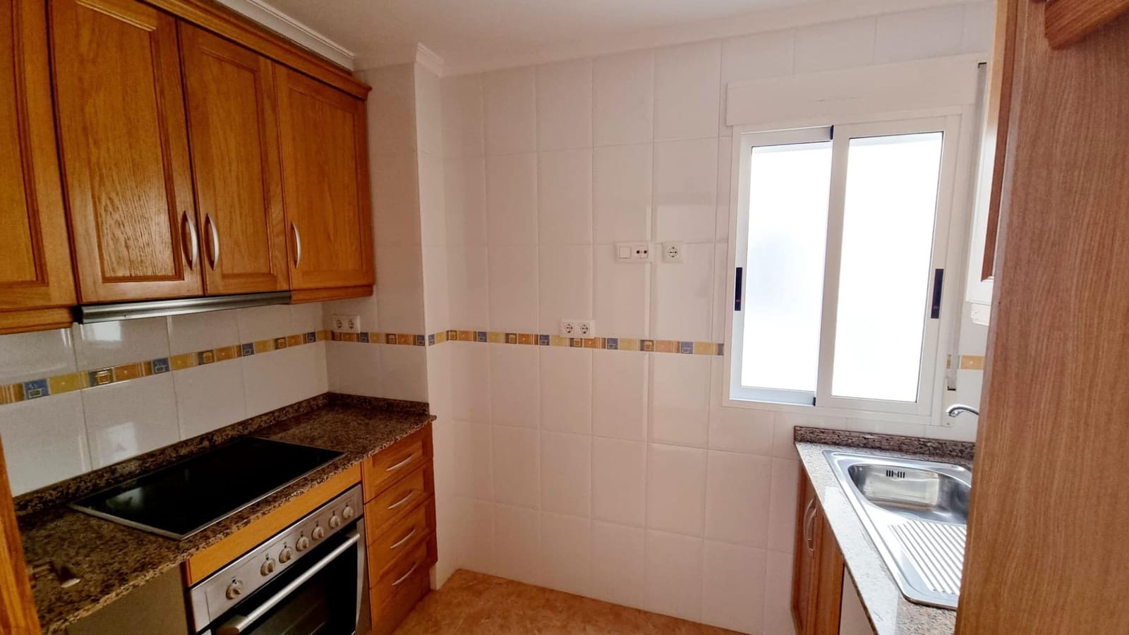 2 makuuhuone Huoneisto myytävänä paikassa Torrevieja - 115 000 € (Ref: 8710343)