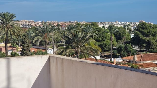 2 bedroom Apartment for sale in Nueva Torrevieja, Torrevieja - € 115,000 (Ref: 8710343)