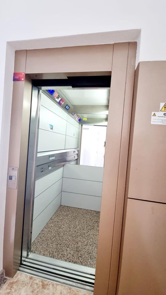 2 makuuhuone Huoneisto myytävänä paikassa Torrevieja - 115 000 € (Ref: 8710343)