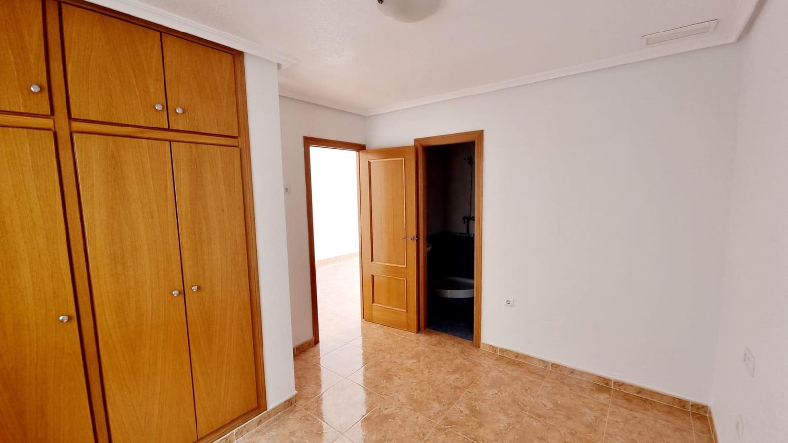2 makuuhuone Huoneisto myytävänä paikassa Torrevieja - 115 000 € (Ref: 8710343)