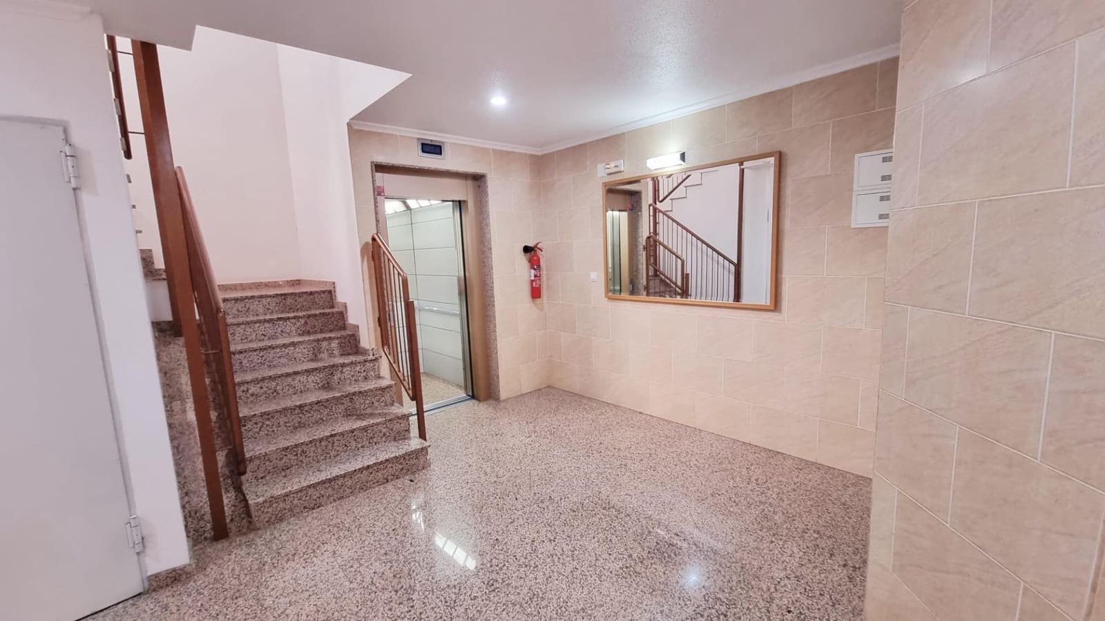 2 makuuhuone Huoneisto myytävänä paikassa Torrevieja - 115 000 € (Ref: 8710343)