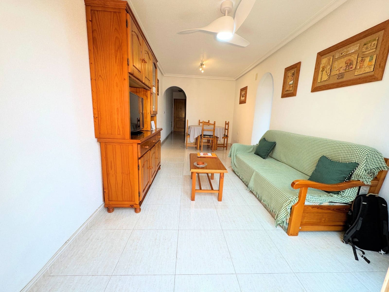 Piso de 2 habitaciones en Torrevieja en venta con piscina garaje - 129.900 € (Ref: 8715435)