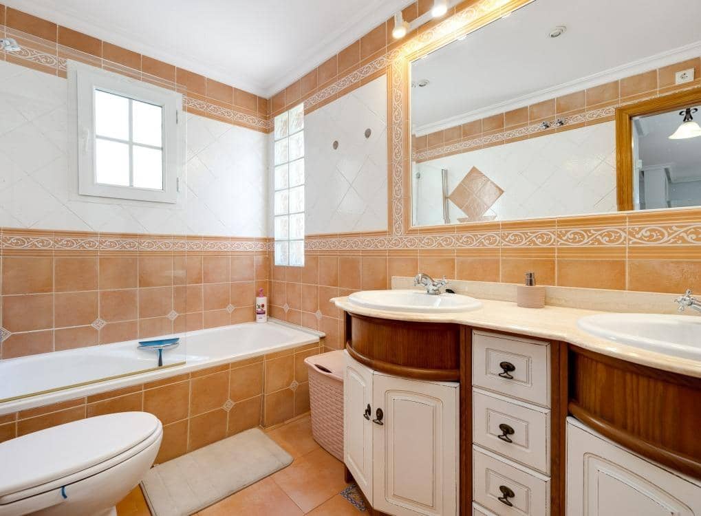 3 sypialnia Dom szeregowy na sprzedaż w Playa Flamenca - 389 000 € (Ref: 8717165)