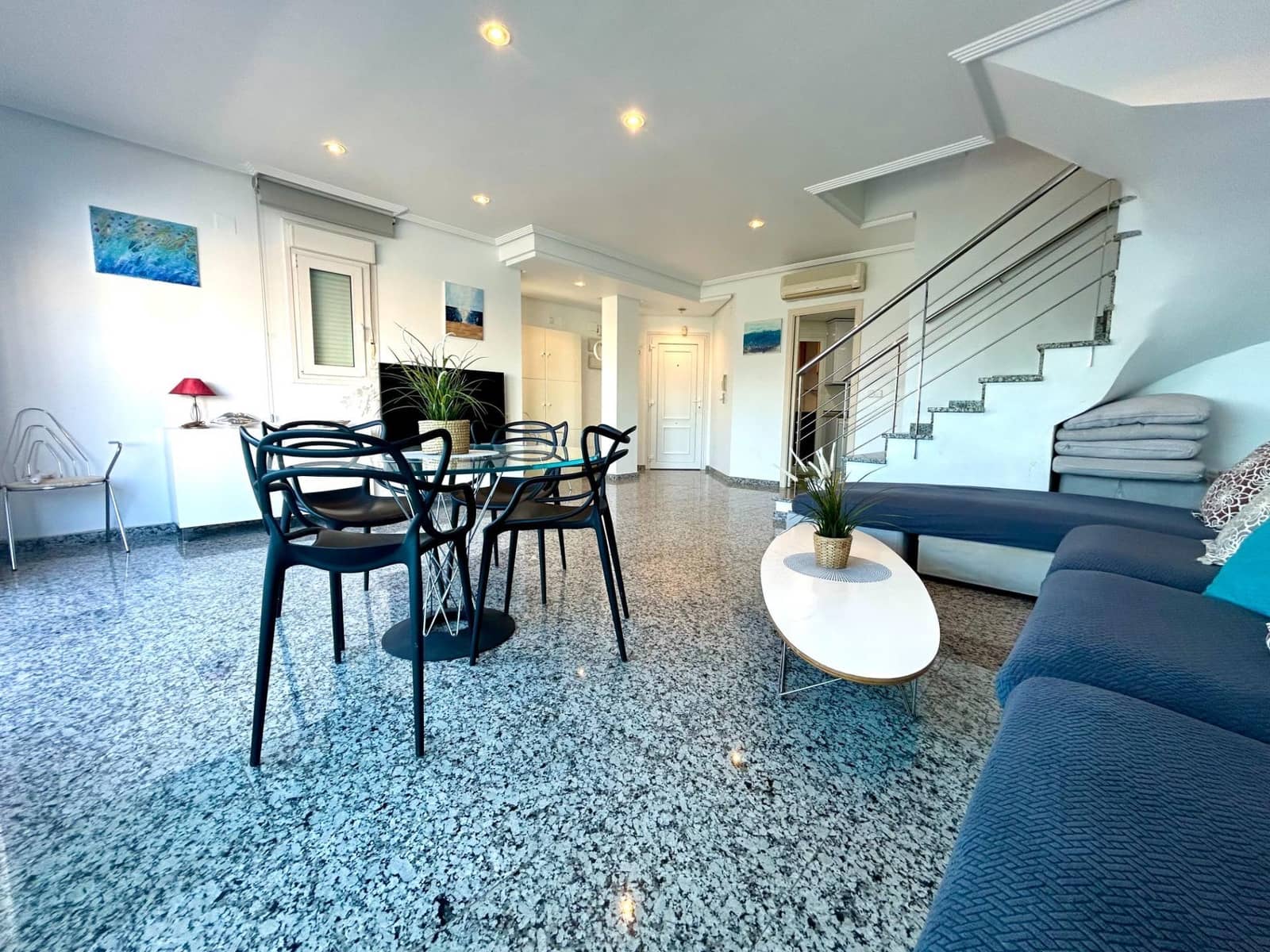 4 sypialnia Penthouse na sprzedaż w Cabo Roig z basenem - 395 000 € (Ref: 8748138)