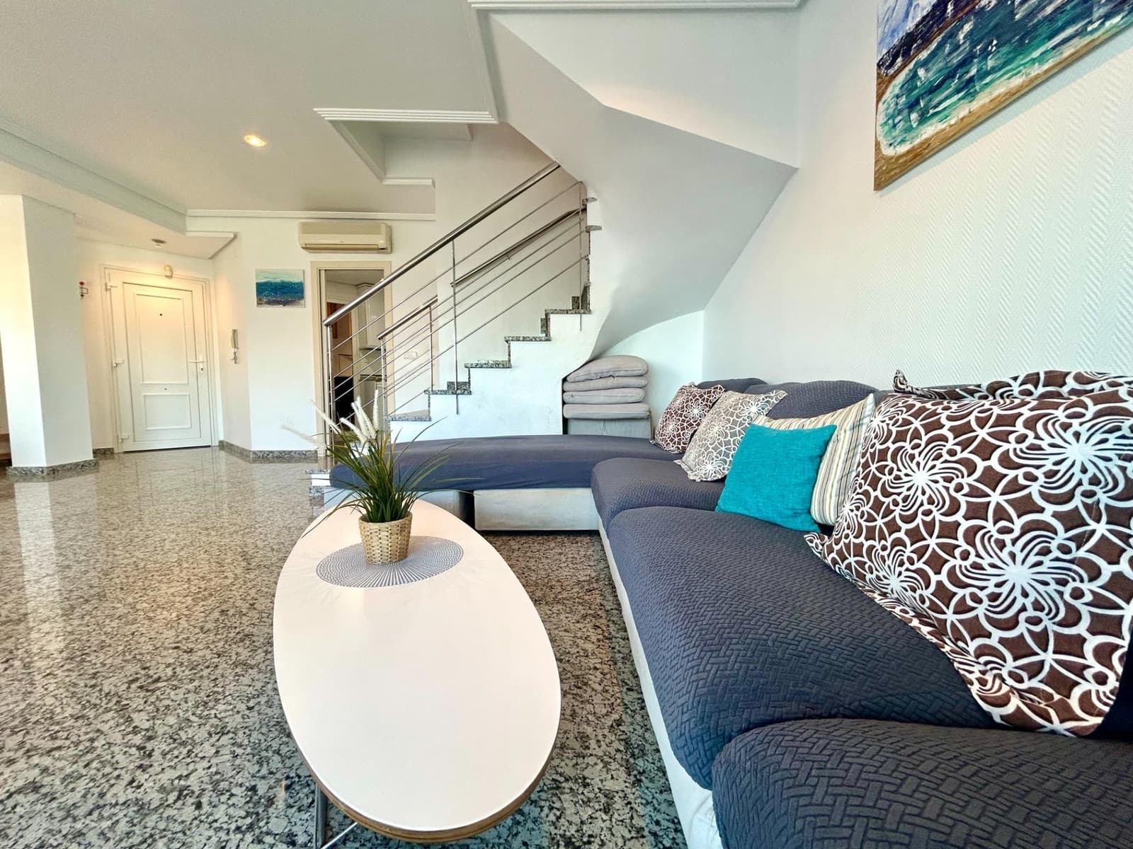 4 sypialnia Penthouse na sprzedaż w Cabo Roig z basenem - 395 000 € (Ref: 8748138)