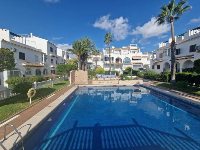 3 soveværelse Rækkehus til salg i Rojales med swimmingpool - € 189.000 (Ref: 8748139)