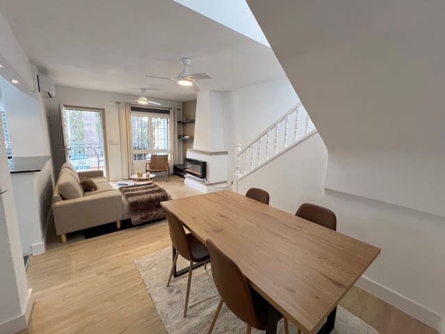 3 soverom Kjedet enebolig til salgs i Los Dolses, Orihuela med svømmebasseng - € 299 500 (Ref: 8751093)