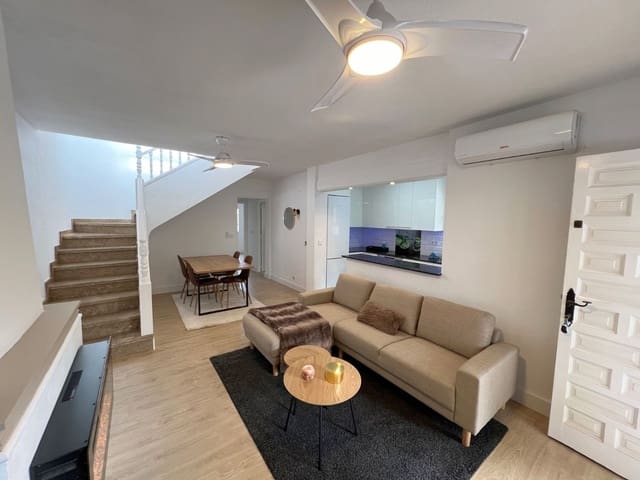 3 soverom Kjedet enebolig til salgs i Los Dolses, Orihuela med svømmebasseng - € 299 500 (Ref: 8751093)