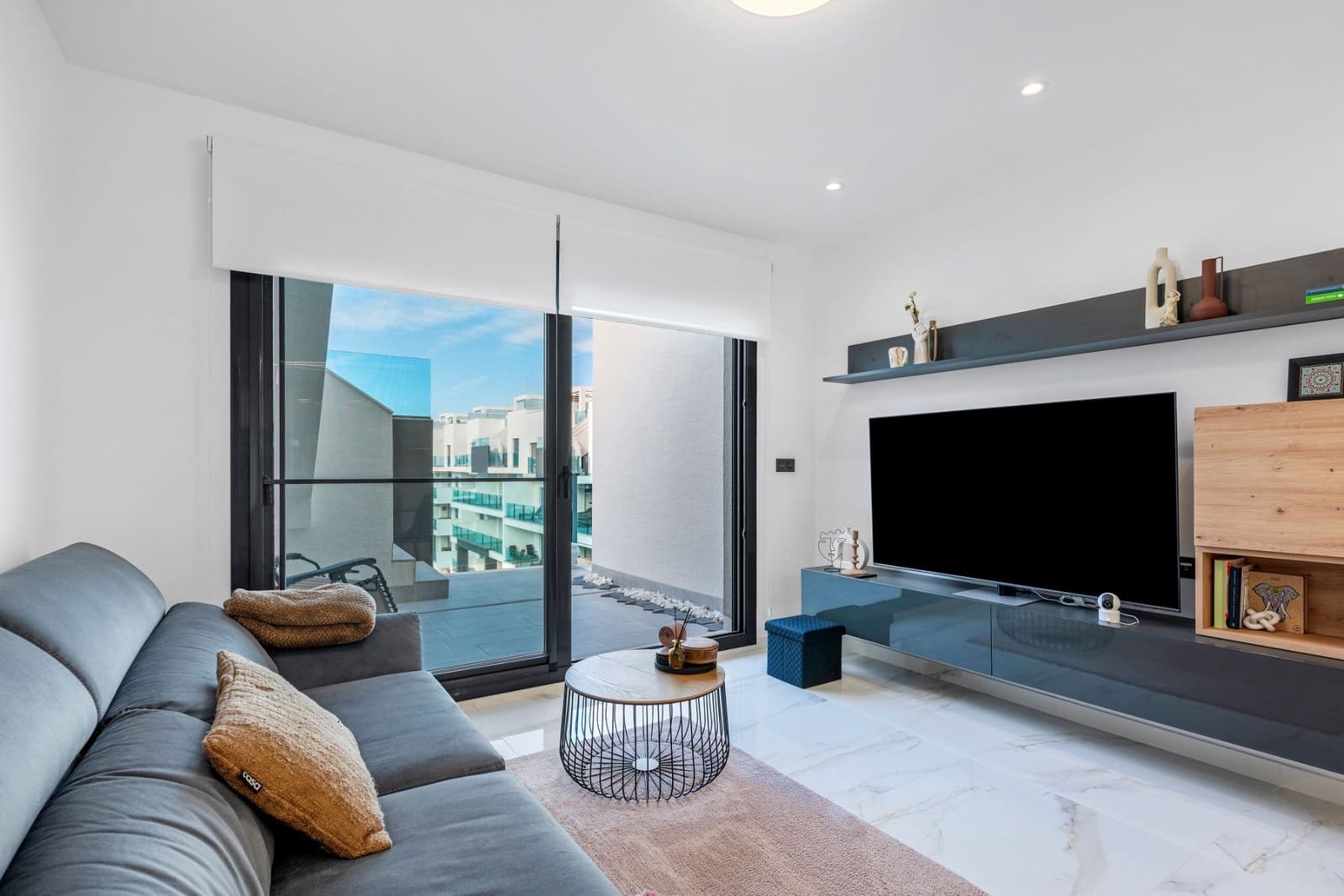 2 bedroom Apartment for sale in El Raso with pool garage - € 309,000 (Ref: 8751094)