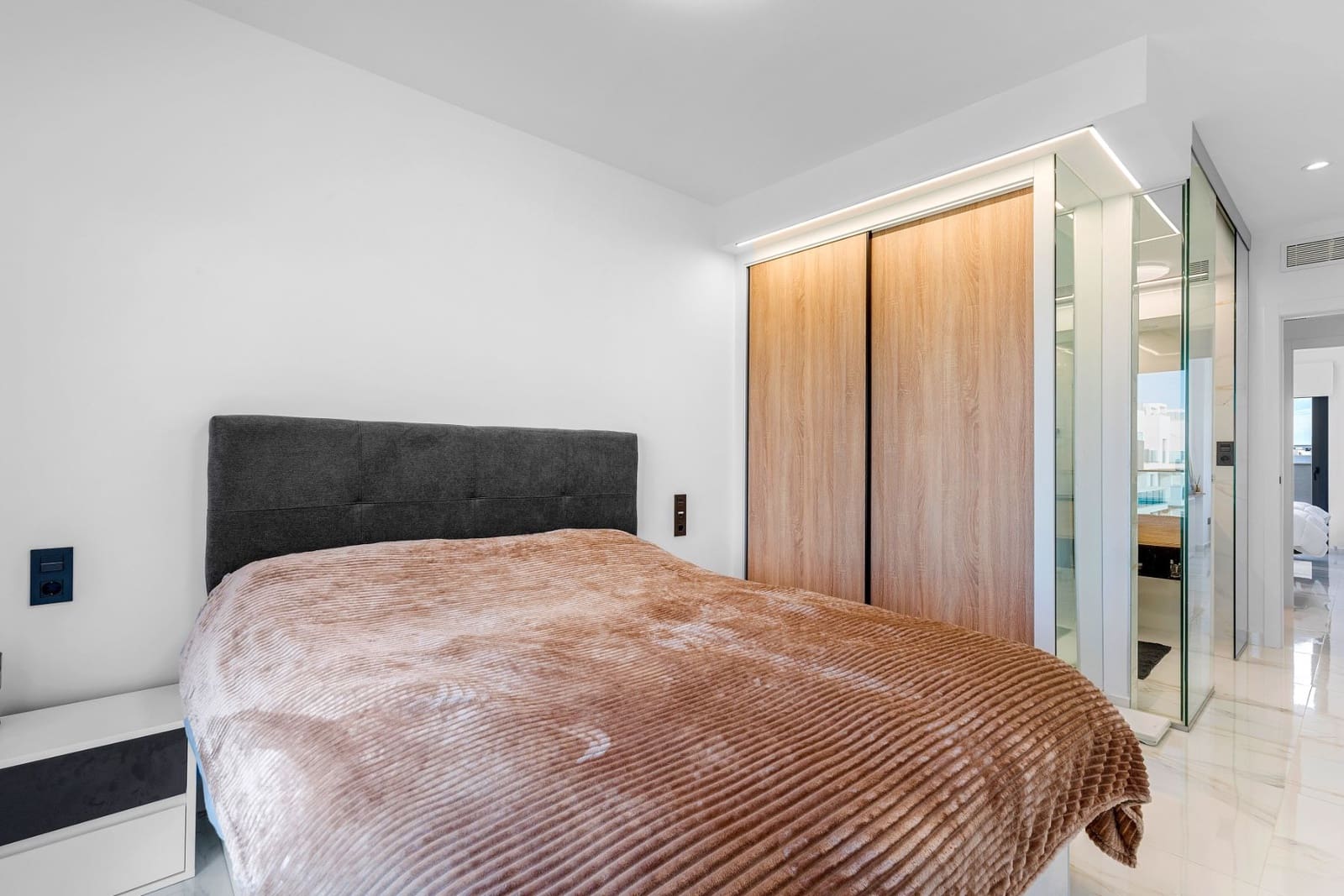 2 bedroom Apartment for sale in El Raso with pool garage - € 309,000 (Ref: 8751094)