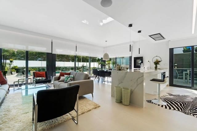 2 soveværelse Villa til salg i Campoamor, Orihuela med swimmingpool - € 1.250.000 (Ref: 8751095)