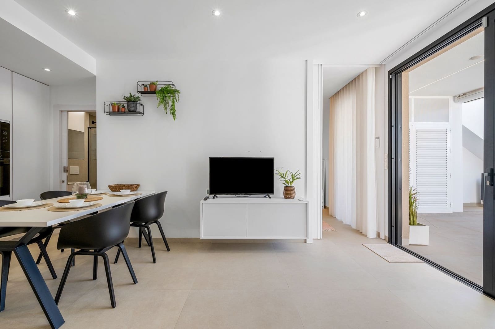 2 soveværelse Lejlighed til salg i San Pedro del Pinatar med swimmingpool garage - € 249.000 (Ref: 8780187)