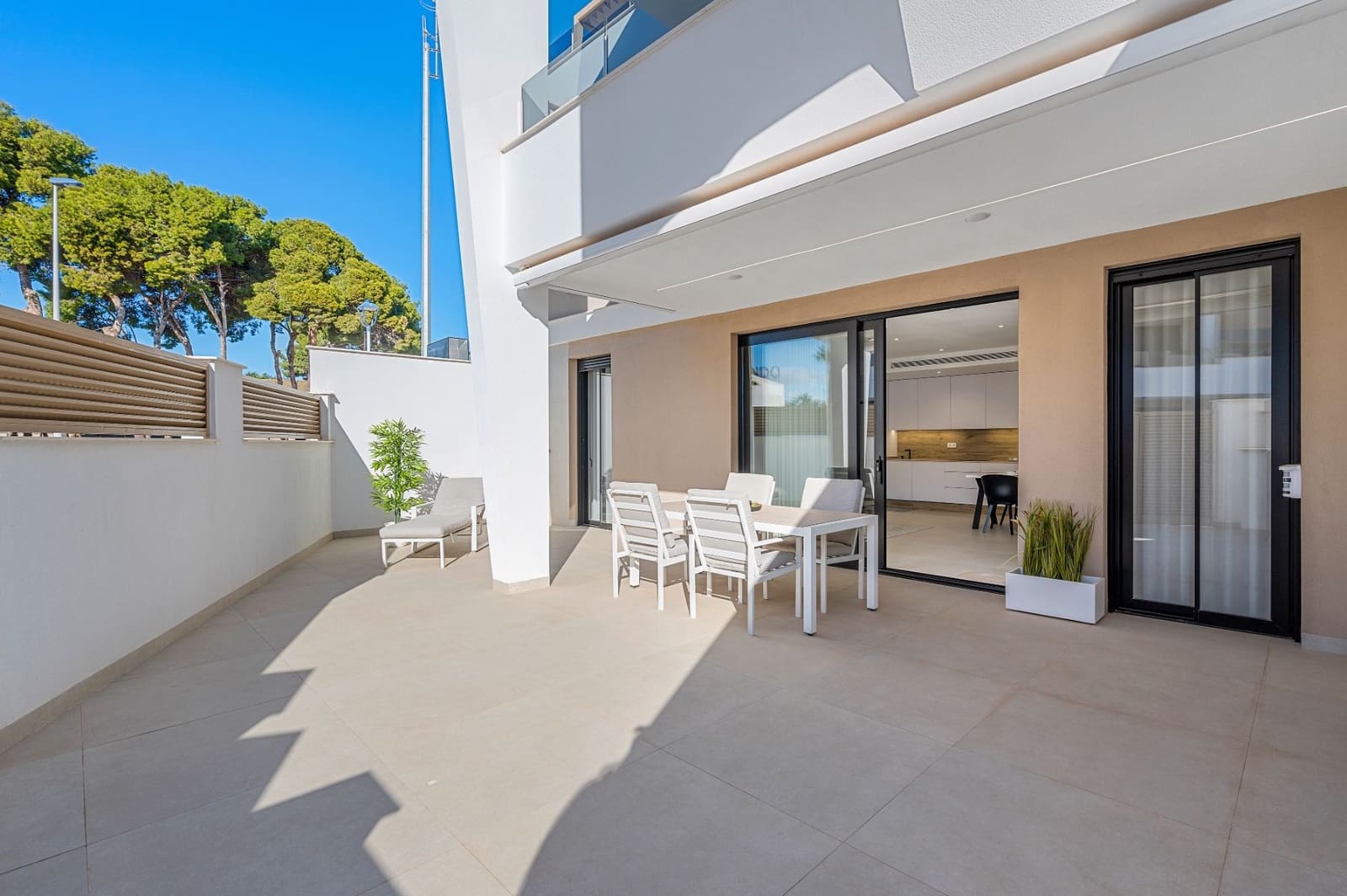 2 soveværelse Lejlighed til salg i San Pedro del Pinatar med swimmingpool garage - € 249.000 (Ref: 8780187)