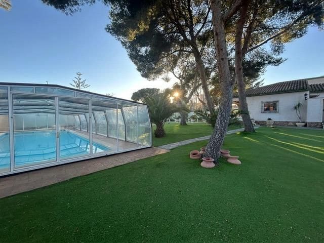 3 chambre Villa/Maison à vendre à Orihuela Costa avec piscine garage - 985 000 € (Ref: 8795864)