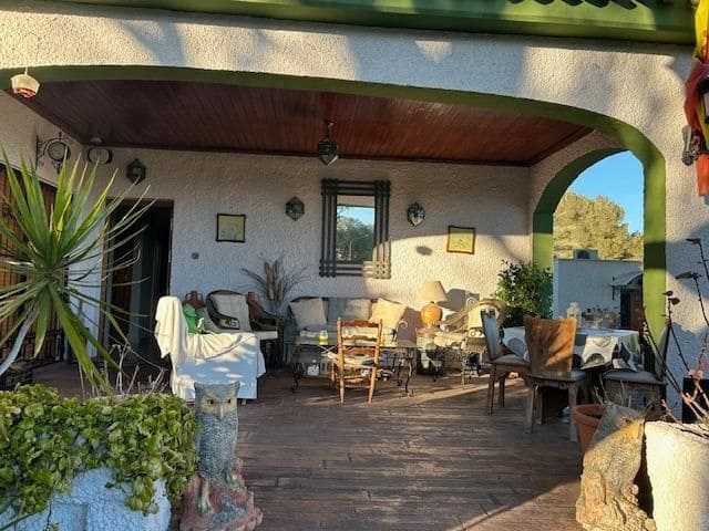 3 chambre Villa/Maison à vendre à Orihuela Costa avec piscine garage - 985 000 € (Ref: 8795864)