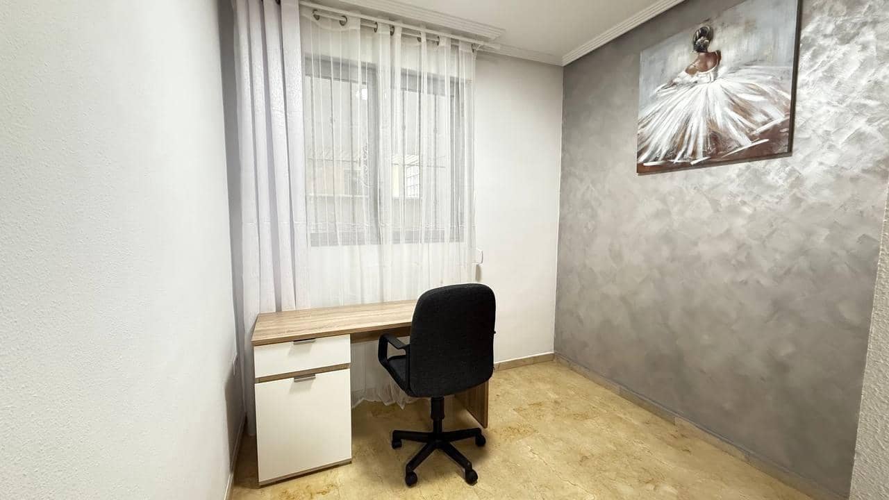 2 quarto Apartamento para venda em Torrevieja com piscina - 239 900 € (Ref: 8814007)