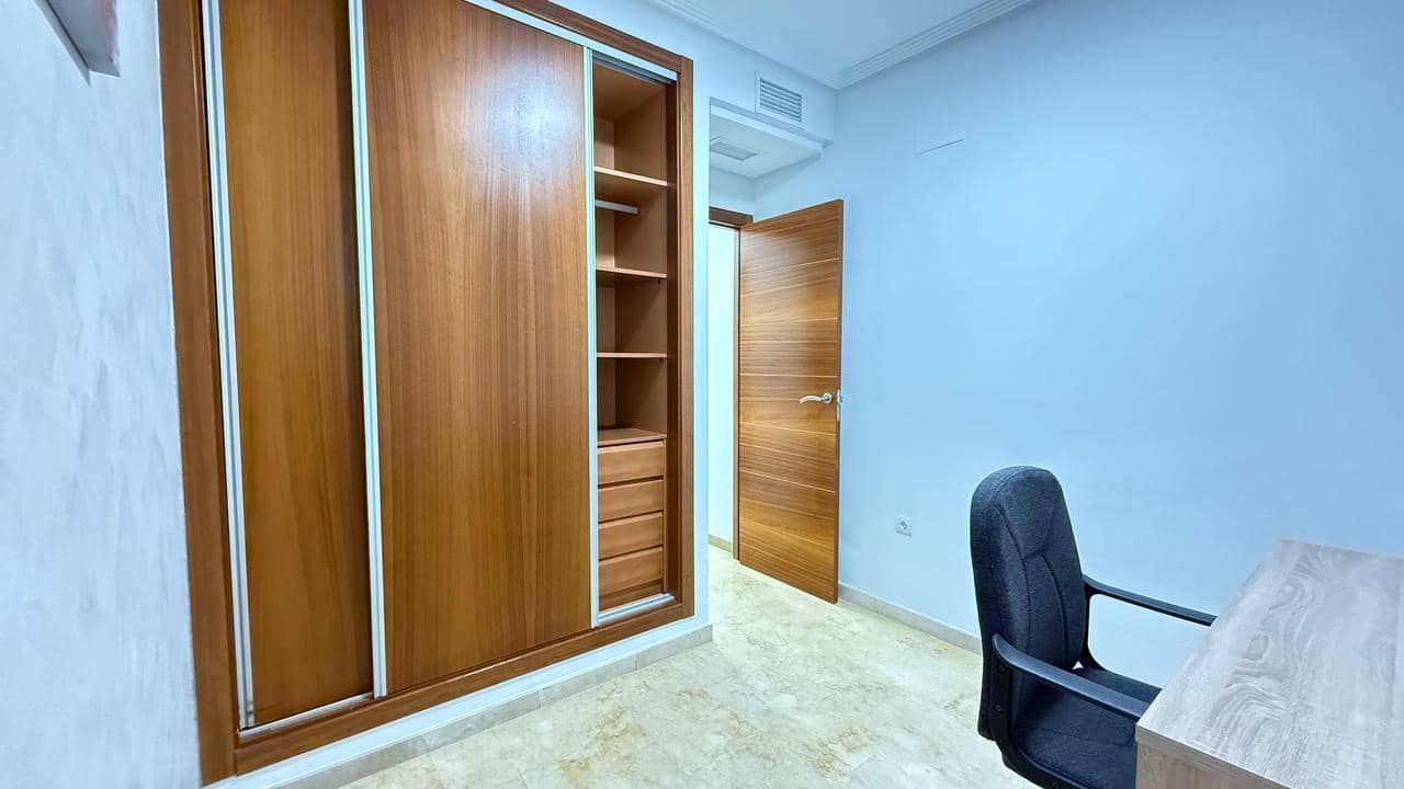 2 quarto Apartamento para venda em Torrevieja com piscina - 239 900 € (Ref: 8814007)