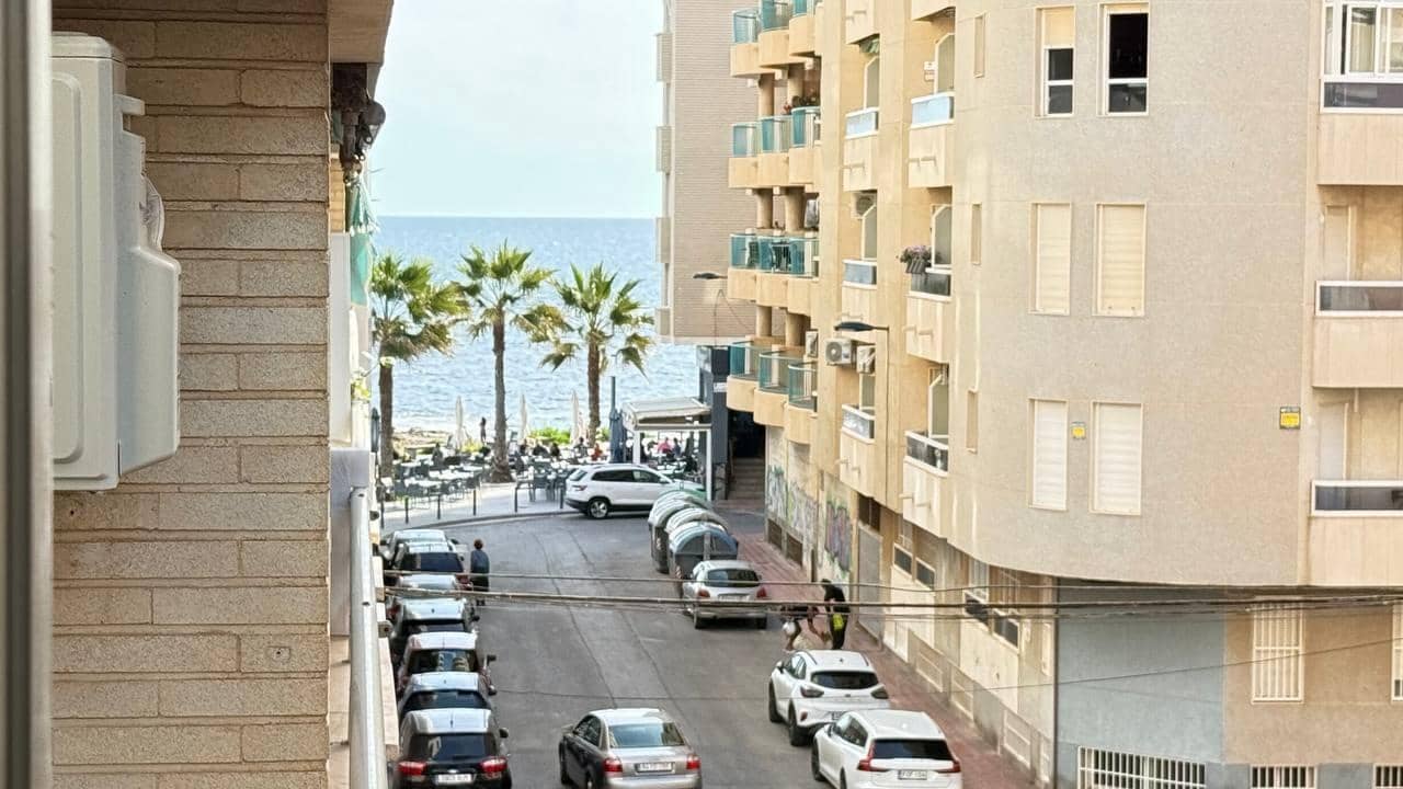 2 quarto Apartamento para venda em Torrevieja com piscina - 239 900 € (Ref: 8814007)