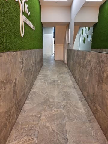 Apartamento de 1 habitación en Centro, Torrevieja en venta con piscina garaje - 239.000 € (Ref: 8836671)