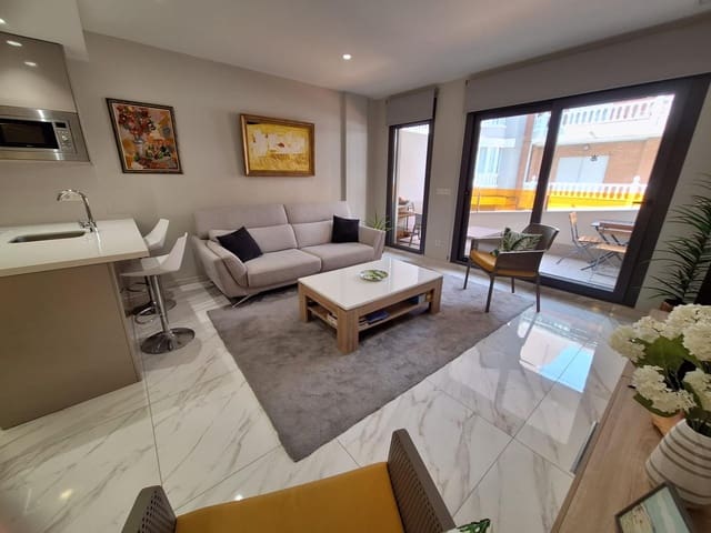 Apartamento de 1 habitación en Centro, Torrevieja en venta con piscina garaje - 239.000 € (Ref: 8836671)