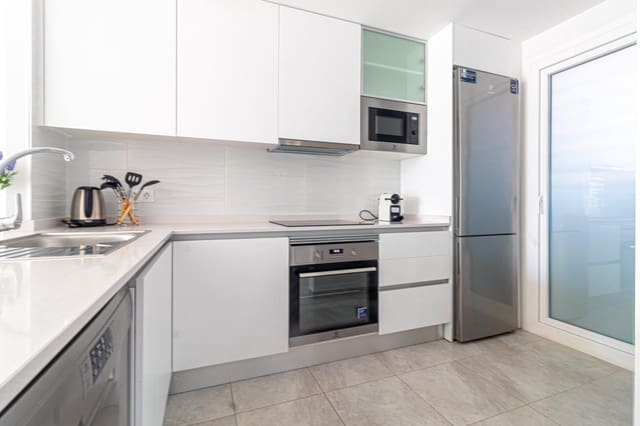 2 soverom Penthouse til salgs i Las Filipinas med svømmebasseng garasje - € 299 000 (Ref: 8847741)