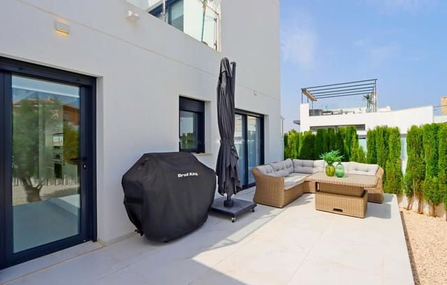 3 makuuhuone Huvila myytävänä paikassa Ciudad Quesada, Rojales mukana uima-altaan - 699 900 € (Ref: 8851611)