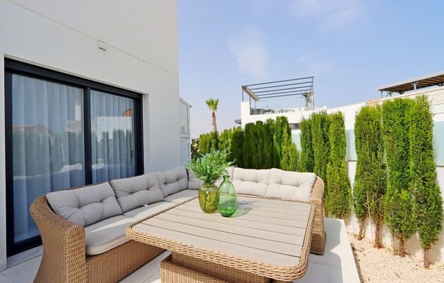 3 makuuhuone Huvila myytävänä paikassa Ciudad Quesada, Rojales mukana uima-altaan - 699 900 € (Ref: 8851611)