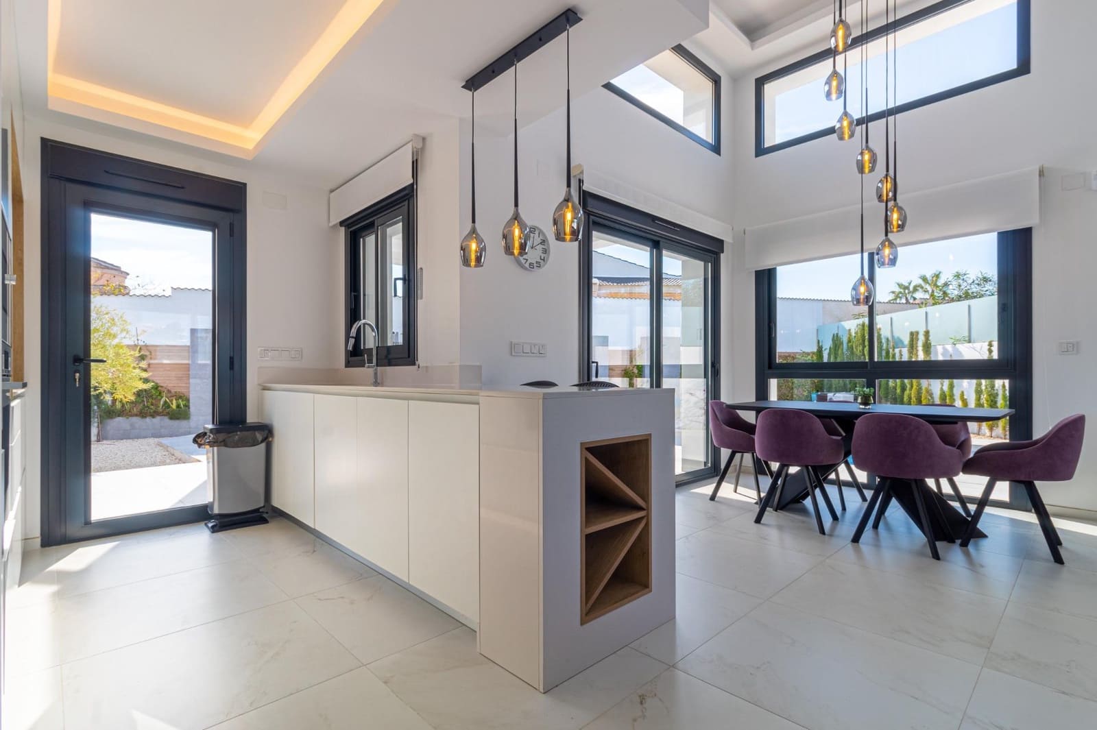 3 makuuhuone Huvila myytävänä paikassa Ciudad Quesada mukana uima-altaan - 699 900 € (Ref: 8851611)