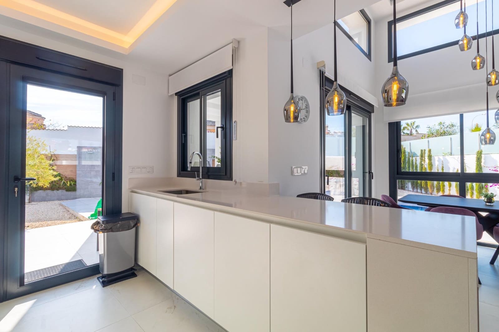 3 makuuhuone Huvila myytävänä paikassa Ciudad Quesada mukana uima-altaan - 699 900 € (Ref: 8851611)