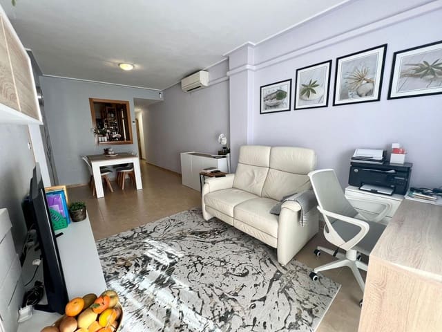 3 makuuhuone Huoneisto myytävänä paikassa Puerto Deportivo, Torrevieja - 209 900 € (Ref: 8854970)
