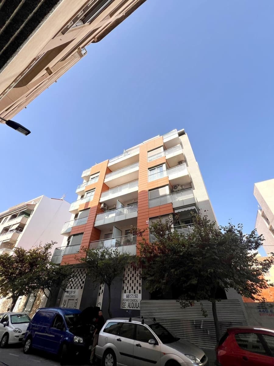 3 quarto Apartamento para venda em Torrevieja - 209 900 € (Ref: 8854970)