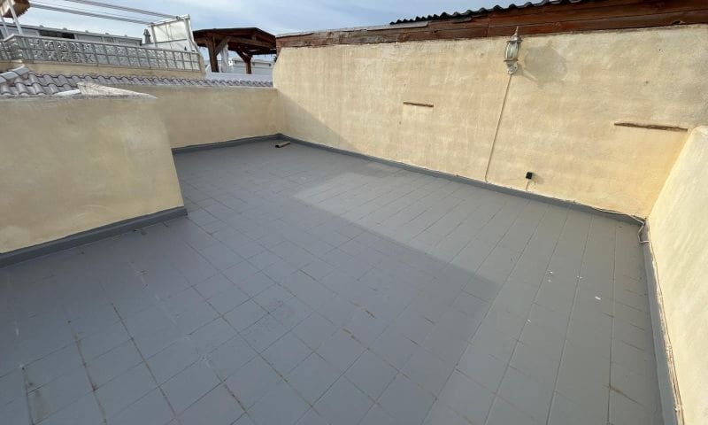 2 sypialnia Bungalow na sprzedaż w Torrevieja z basenem - 165 000 € (Ref: 8854971)