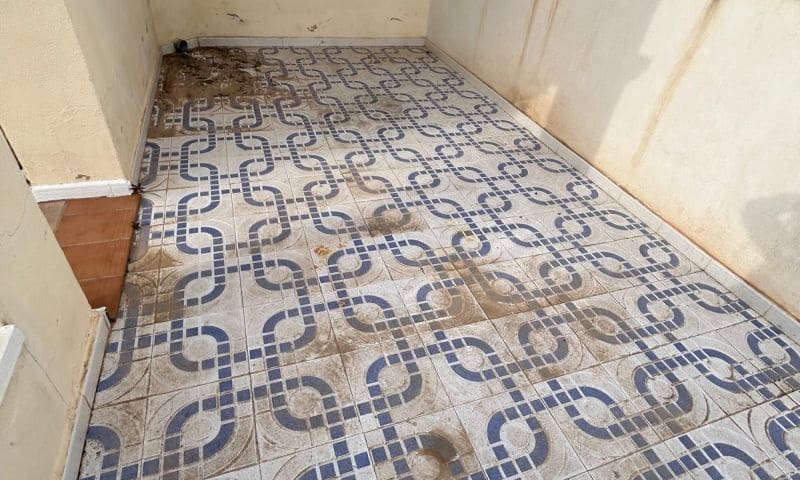 2 sypialnia Bungalow na sprzedaż w Torrevieja z basenem - 165 000 € (Ref: 8854971)