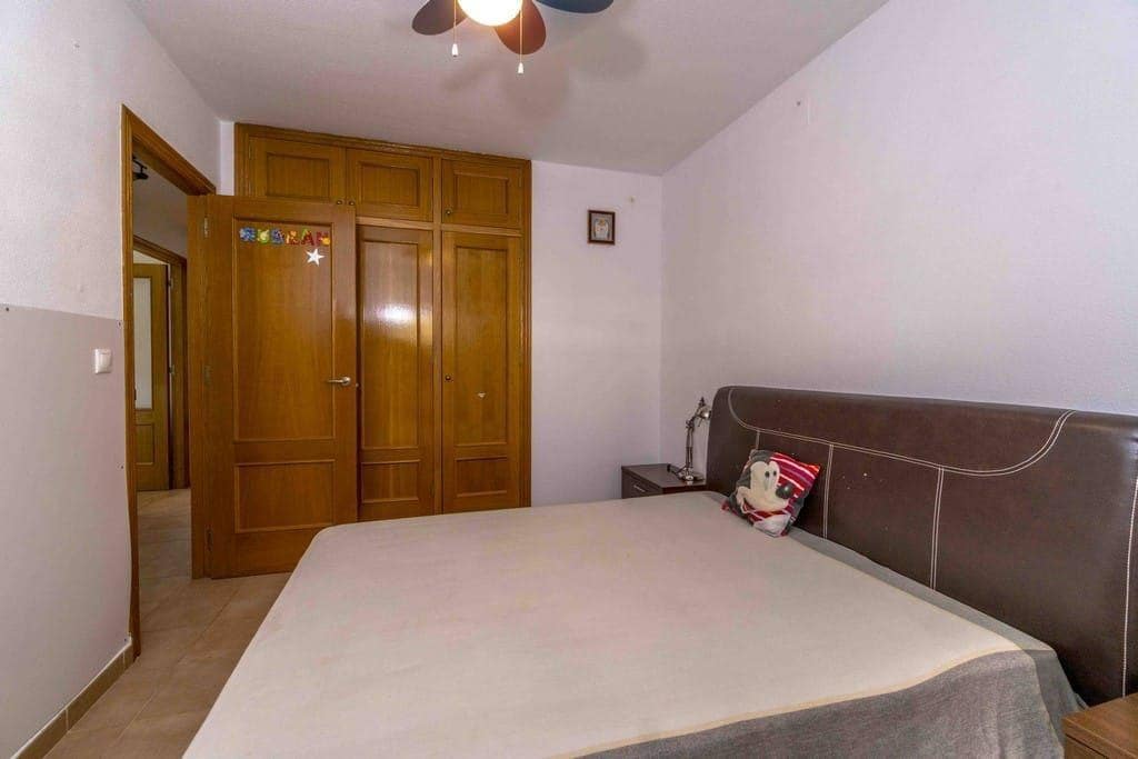 Appartement de 2 chambres à louer à Campoamor avec garage - 1 500 € (Ref: 8854973)