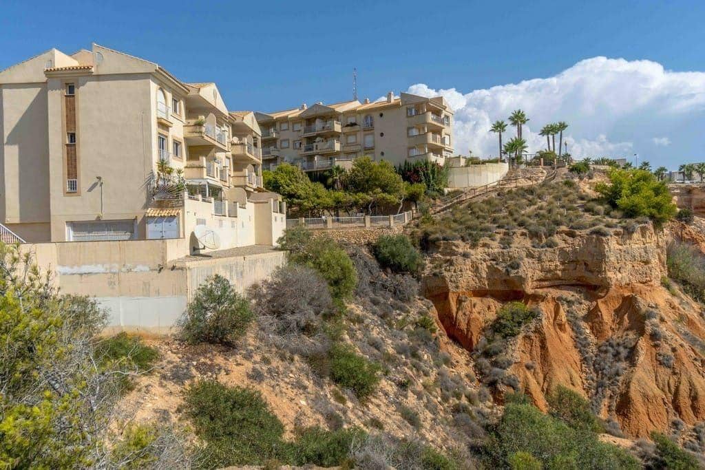 Appartement de 2 chambres à louer à Campoamor avec garage - 1 500 € (Ref: 8854973)