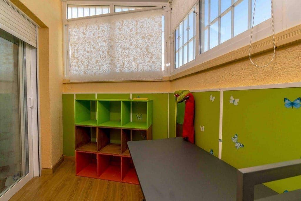 Appartement de 2 chambres à louer à Campoamor avec garage - 1 500 € (Ref: 8854973)