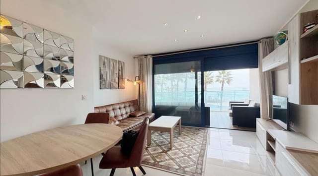 Apartamento de 2 habitaciones en Punta Prima, Torrevieja en venta con piscina garaje - 389.000 € (Ref: 8857402)